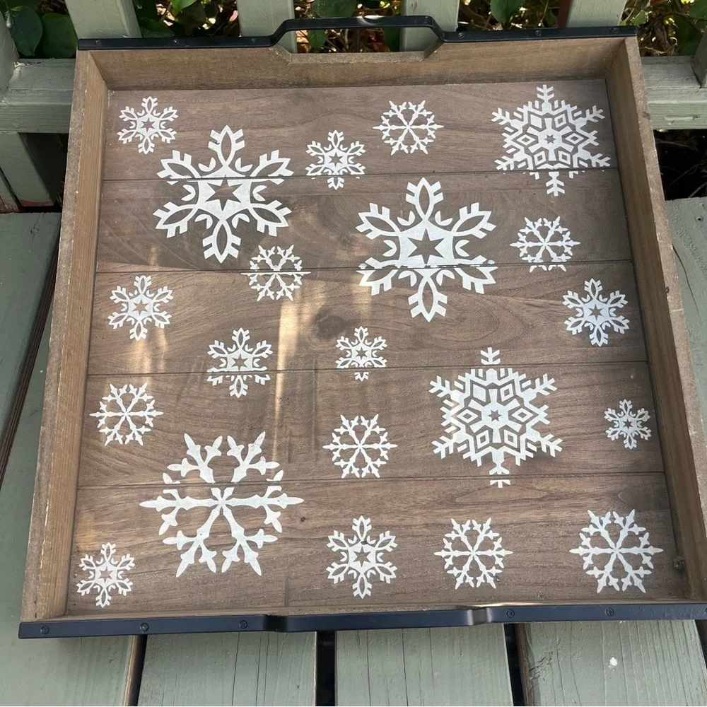 N/A large wooden